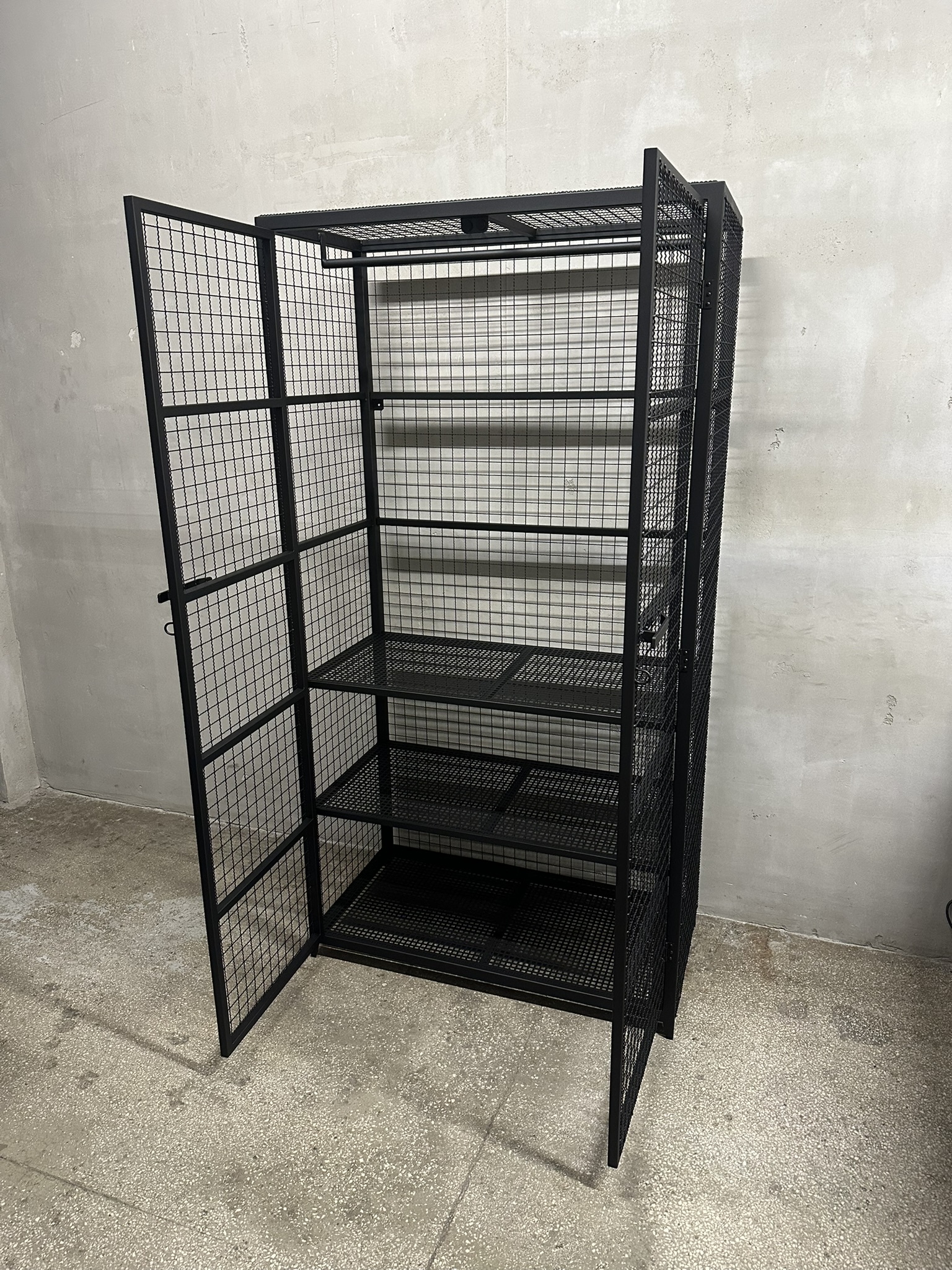 KERAD - z wieszakiem i półkami ( OP ) - obrazek 4